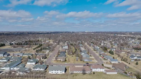 $320,000 | 1221 Patricia Court, Marshall, MN 56258