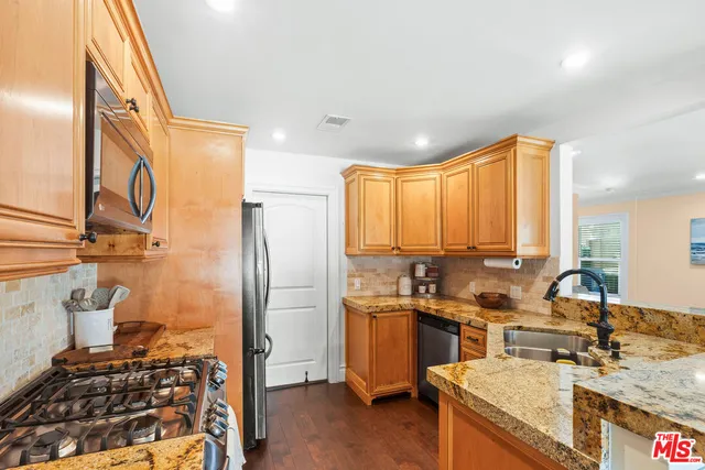 $675,000 | 12339 Carl Street, Pacoima, CA 91331