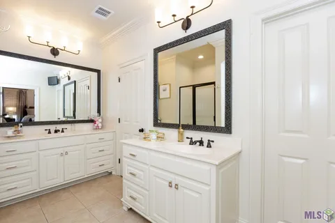 $360,000 | 9535 Magnolia Crossing Drive, Greenwell Springs, LA 70739