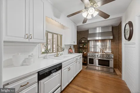 $649,000 | 412 North Rolling Road, Springfield, PA 19064