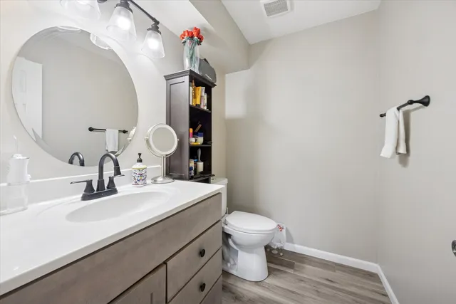 $234,900 | 2650 Brookwood Way Drive, Unit 108, Rolling Meadows, IL 60008