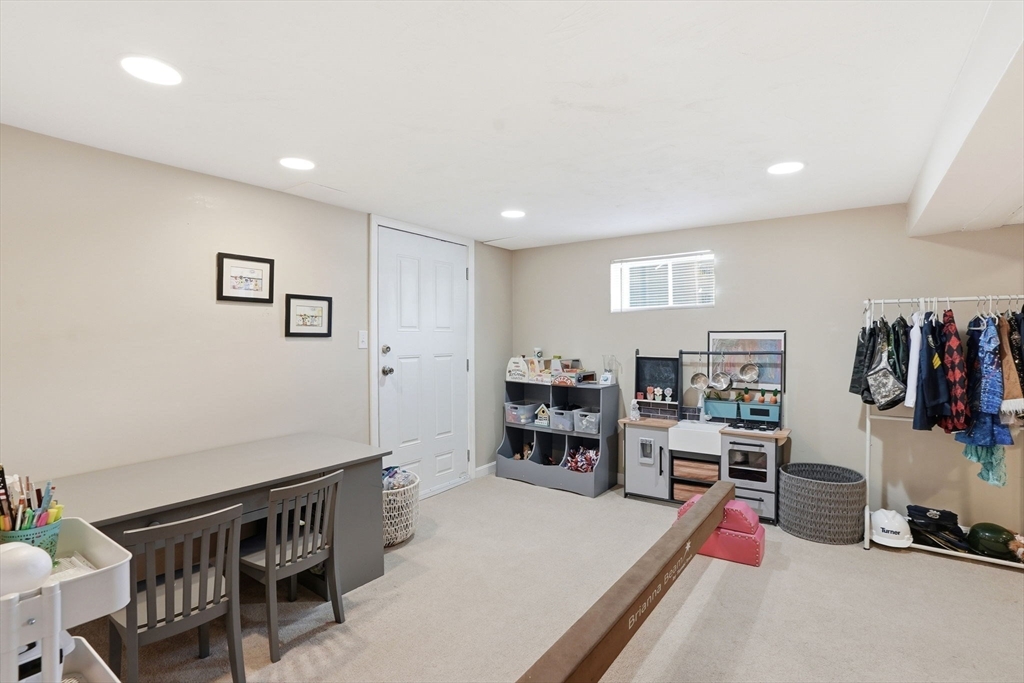 2 Irena Road Boston, MA 02124 - Photo 21 of 32 Gallery Image 21