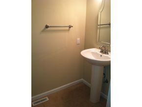 1052 Wahoo Valley Road Kingsport, TN 37663 - Photo 16 of 20 HALF BATH