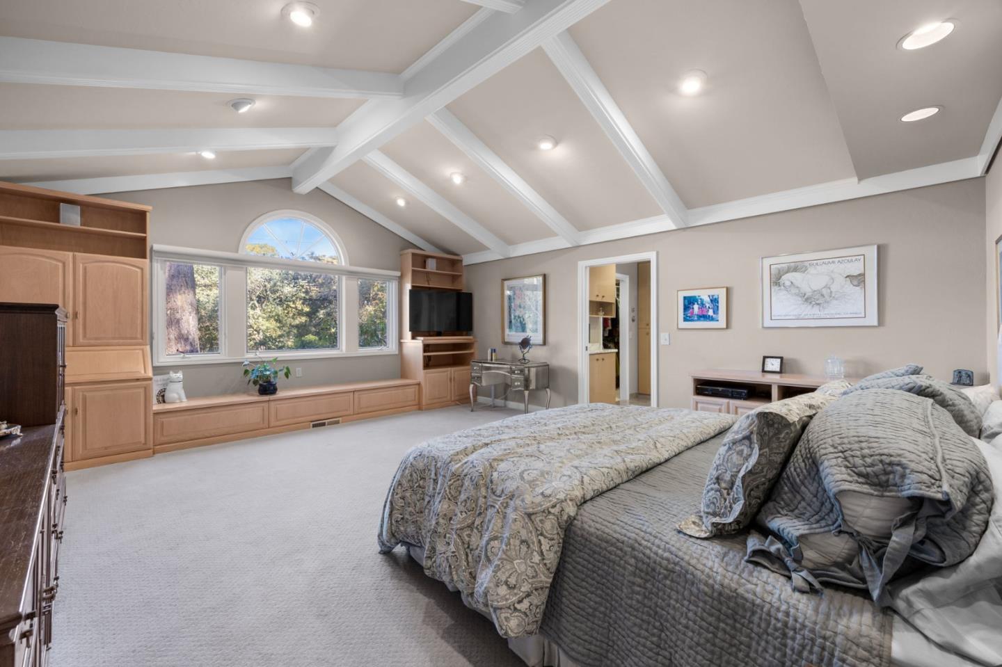 915 Link Road Hillsborough, CA 94010 - Photo 11 of 21