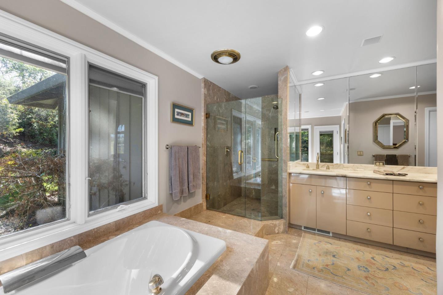 915 Link Road Hillsborough, CA 94010 - Photo 12 of 21