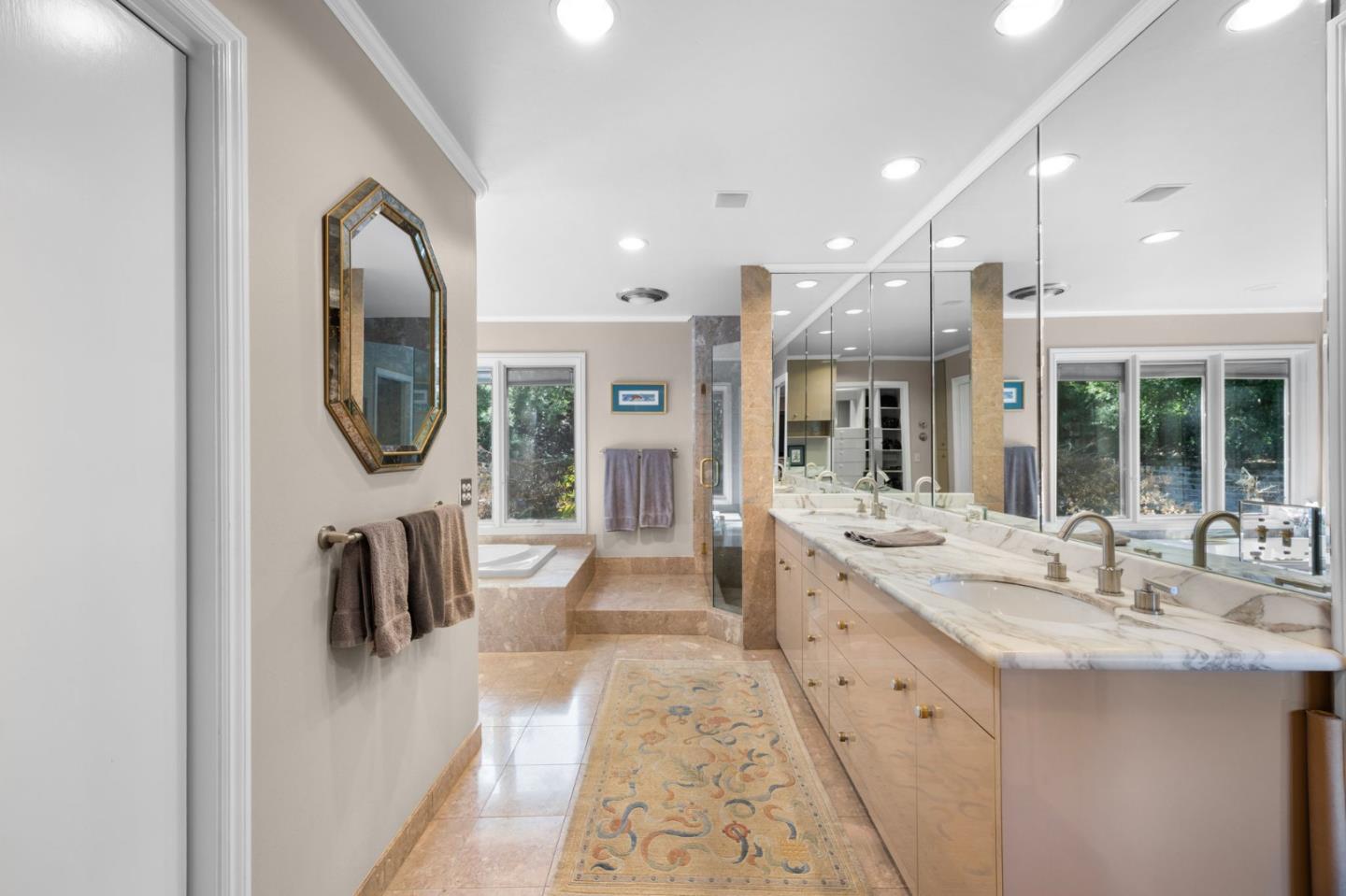 915 Link Road Hillsborough, CA 94010 - Photo 13 of 21