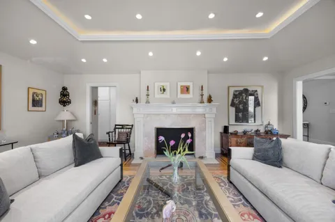 $4,350,000 | 915 Link Road, Hillsborough, CA 94010