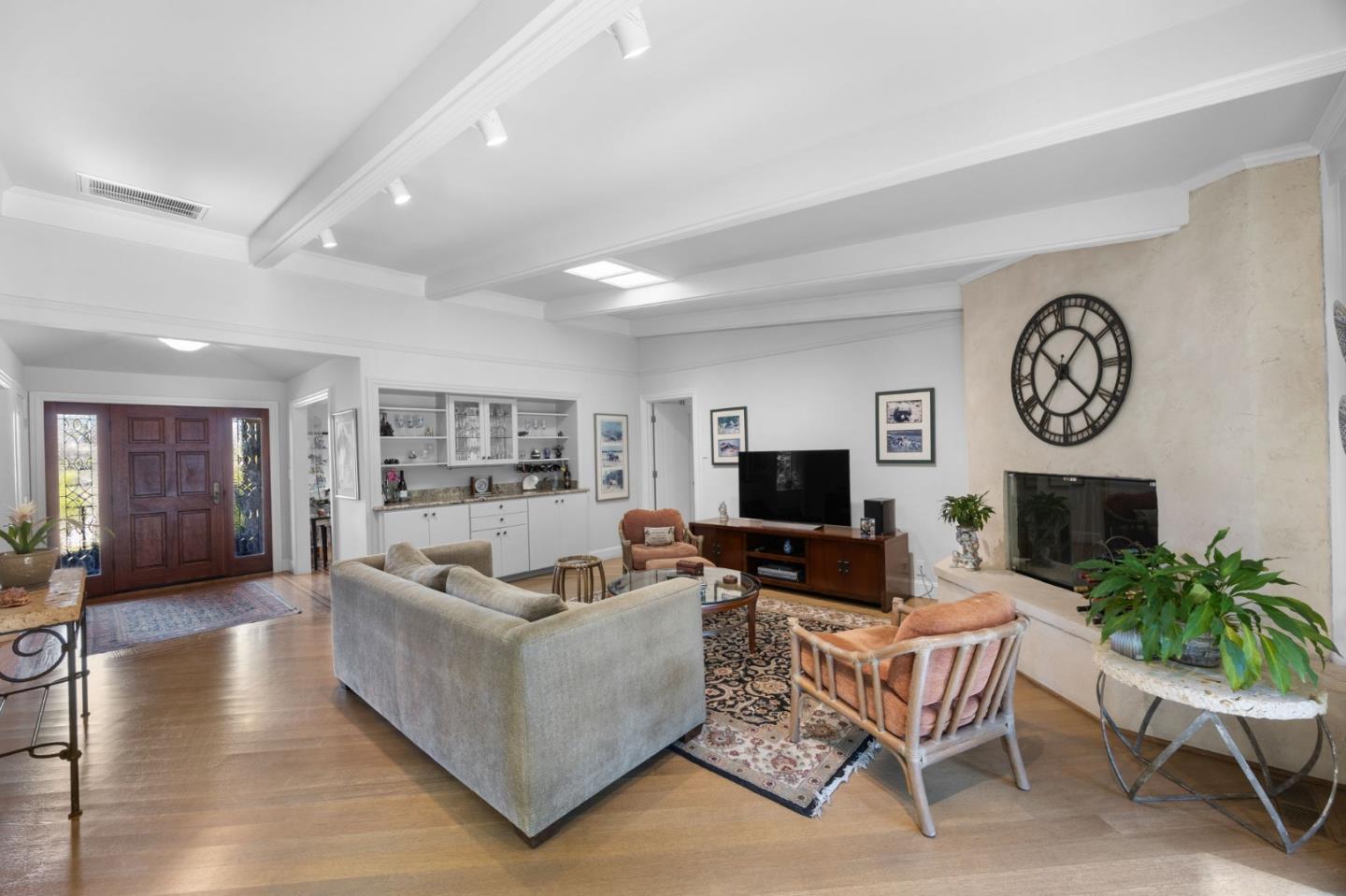 915 Link Road Hillsborough, CA 94010 - Photo 9 of 21