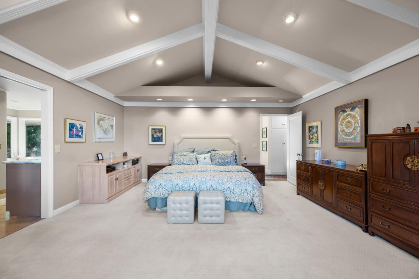 915 Link Road Hillsborough, CA 94010 - Photo 10 of 21