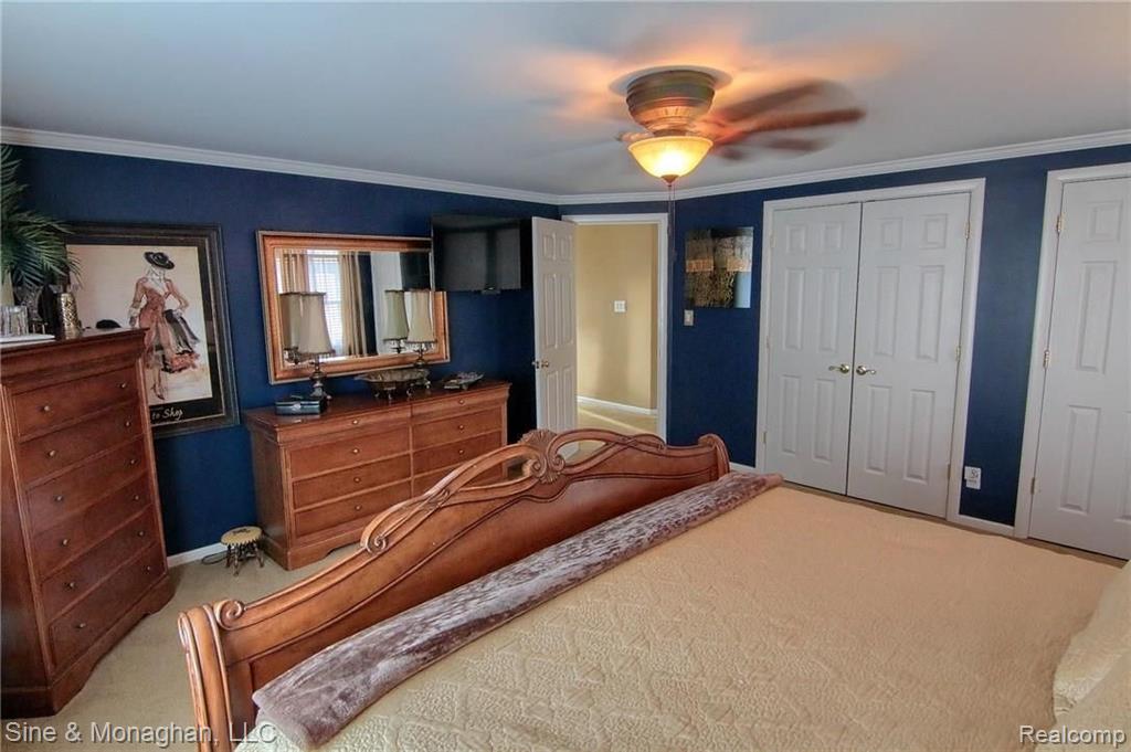 1921 Littlestone Road Grosse Pointe Woods, MI 48236 - Photo 14 of 29