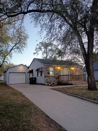 $109,000 | 513 West 7th Street, Rock Falls, IL 61071