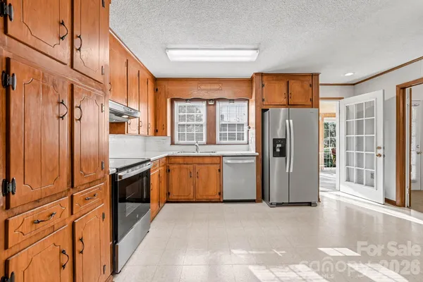 $389,900 | 614 West Ridge Avenue, Landis, NC 28088