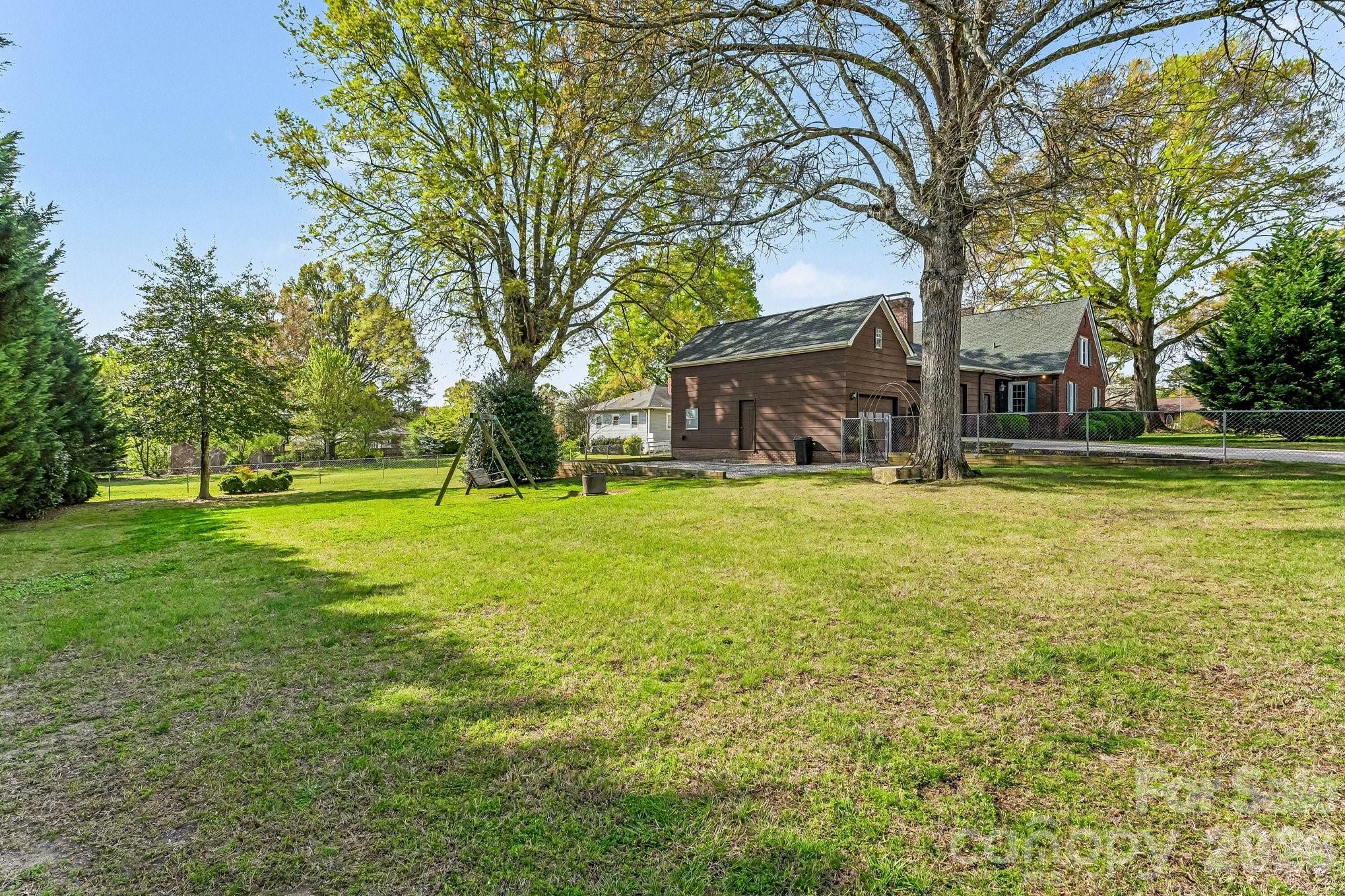 614 West Ridge Avenue Landis, NC 28088 - Photo 29 of 37