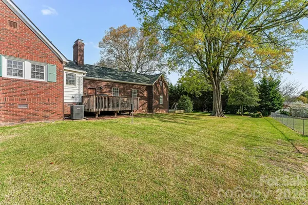 $389,900 | 614 West Ridge Avenue, Landis, NC 28088