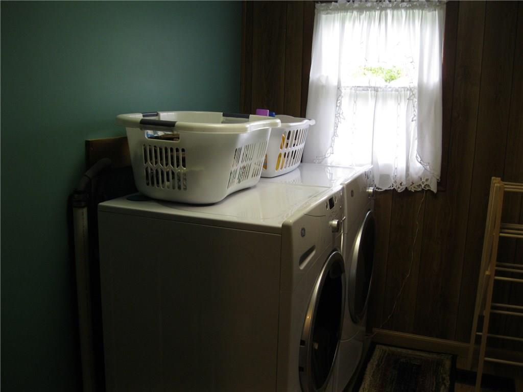 205 Ridge Road Plymouth, ME 04969 - Photo 9 of 26 Photo