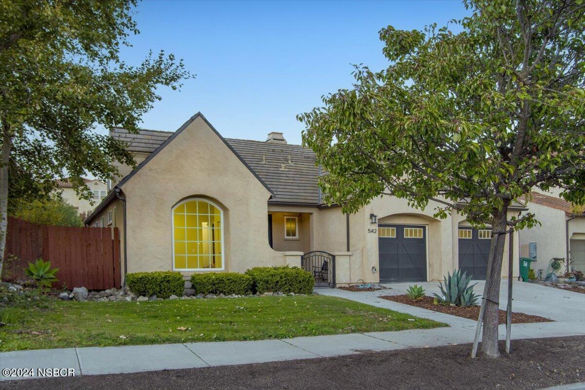 542 Palomar Circle Lompoc, CA 93436 - Photo 15 of 62 08-zMAX_0307 copy