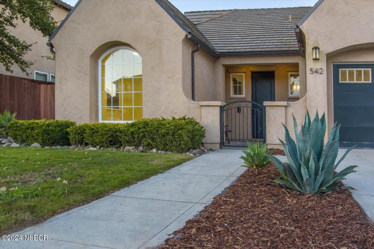 542 Palomar Circle Lompoc, CA 93436 - Photo 20 of 62 13-zMAX_0251 copy