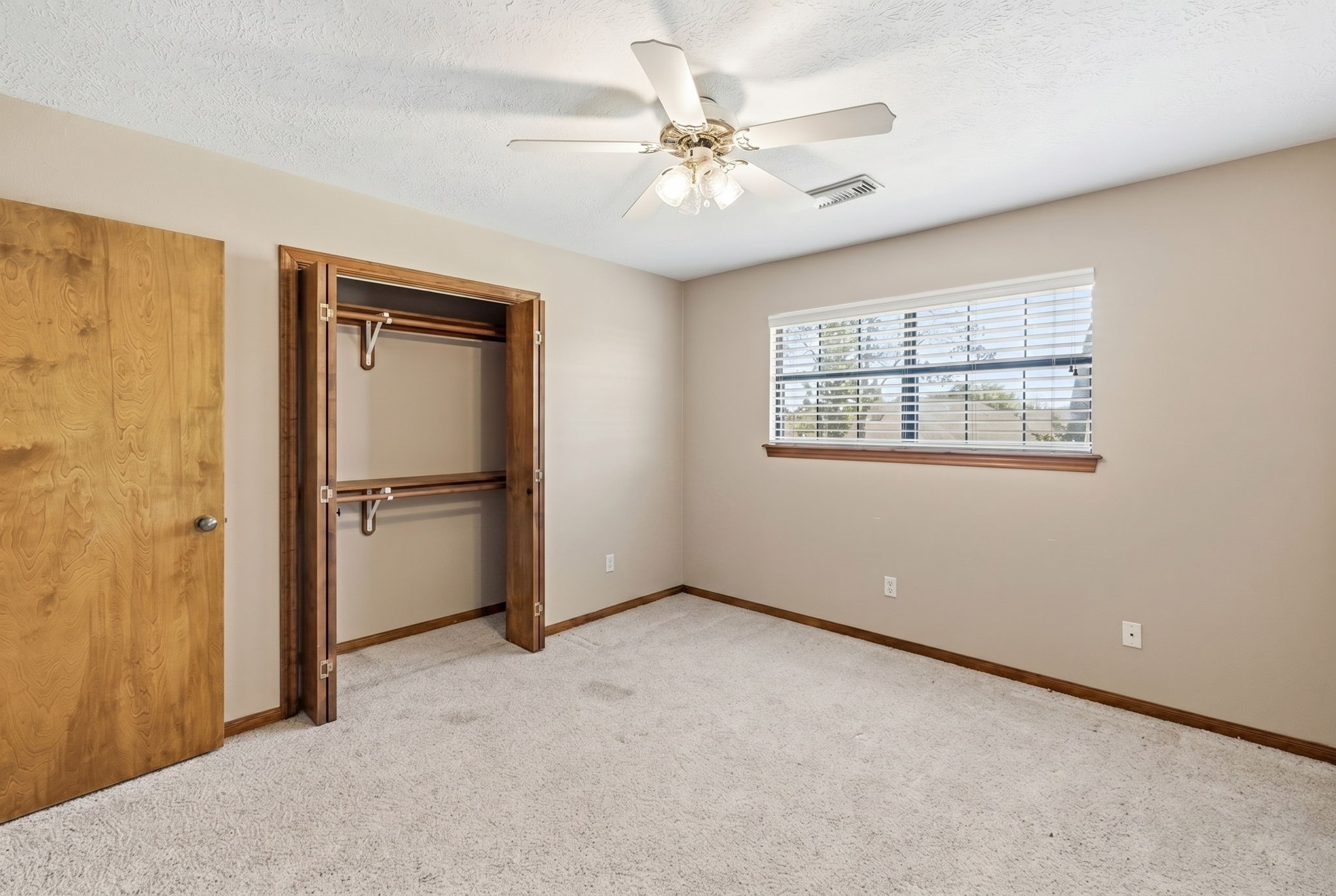 5922 Red Fish Run Baytown, TX 77523 - Photo 34 of 37 Bedroom 3