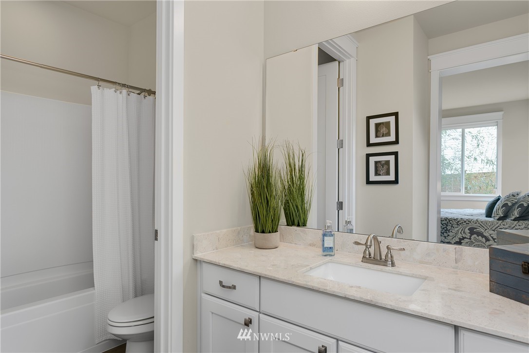 20105 6th Drive Southeast Bothell, WA 98012 - Photo 13 of 21