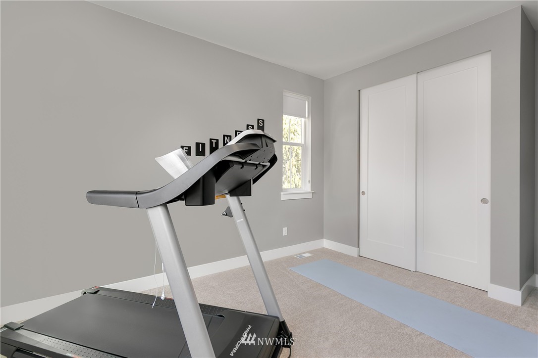 20105 6th Drive Southeast Bothell, WA 98012 - Photo 17 of 21