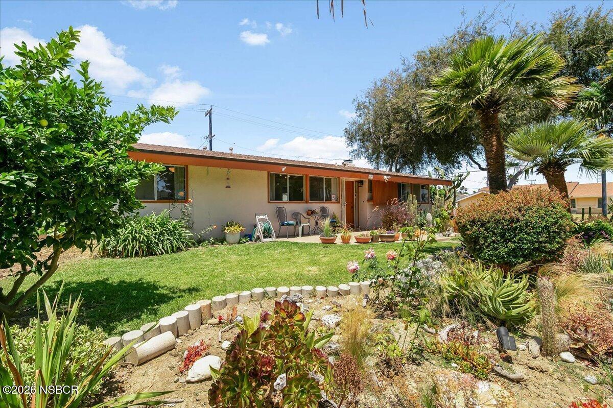 429 North Poppy Street Lompoc, CA 93436 - Photo 4 of 70 04-04-KKP_1547