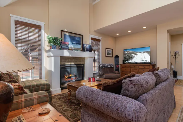 $529,000 | 74 Spaulding Road, Unit I4, Cavendish, VT 05153