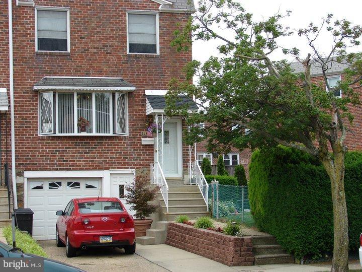 11813 Basile Road Philadelphia, PA 19154 - Photo 1 of 16 Exterior Front