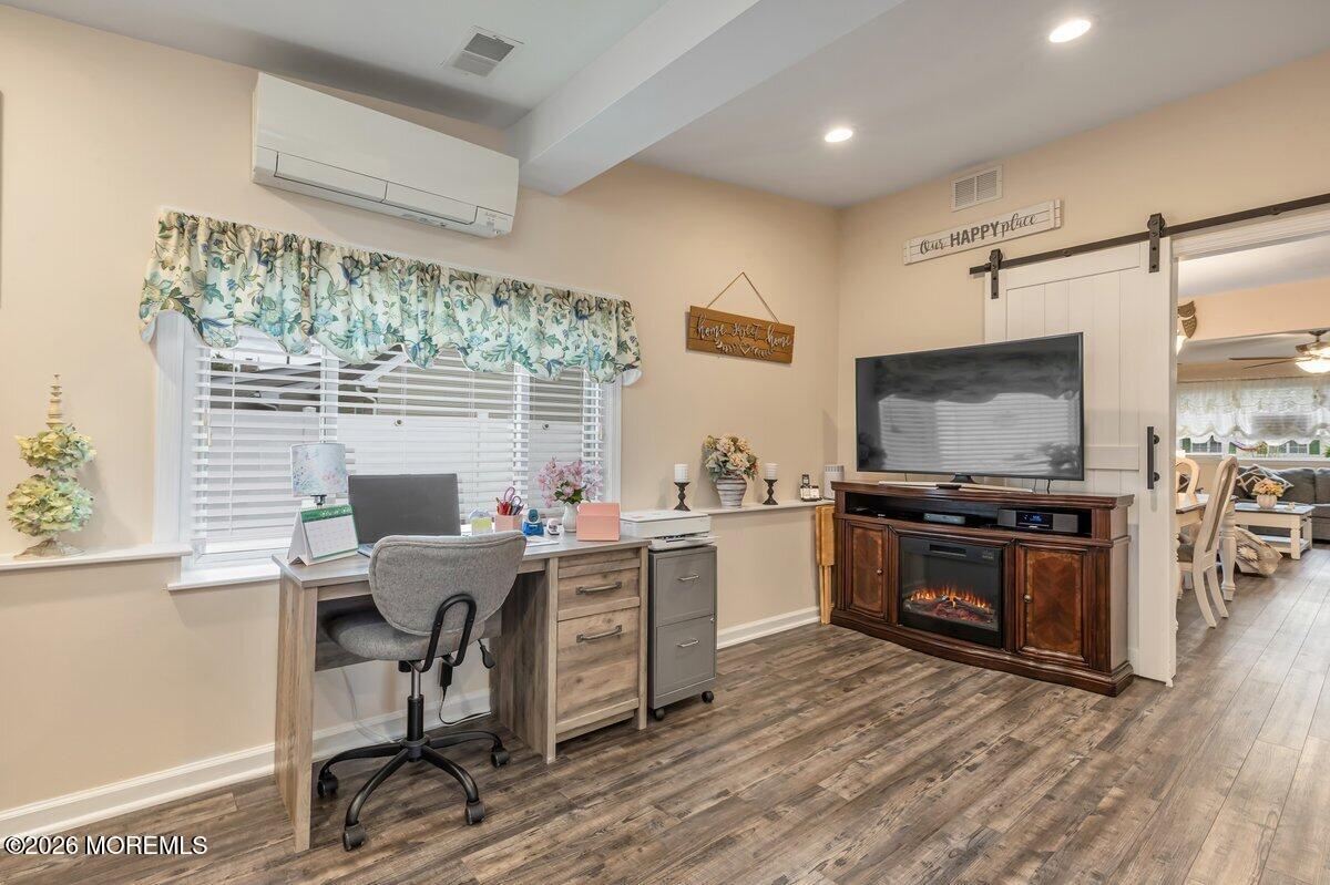 13 Roland Place Hazlet, NJ 07730 - Photo 11 of 36 Family Room