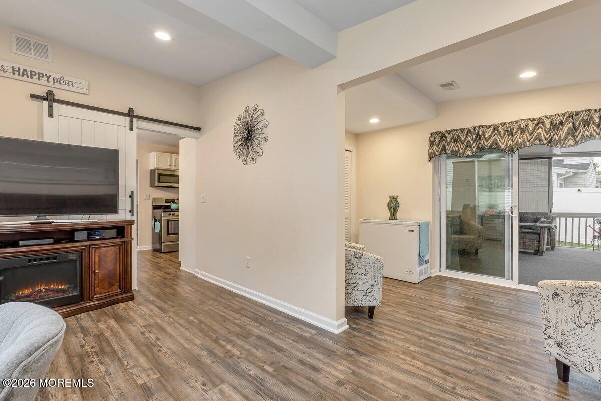 13 Roland Place Hazlet, NJ 07730 - Photo 12 of 36 Family Room