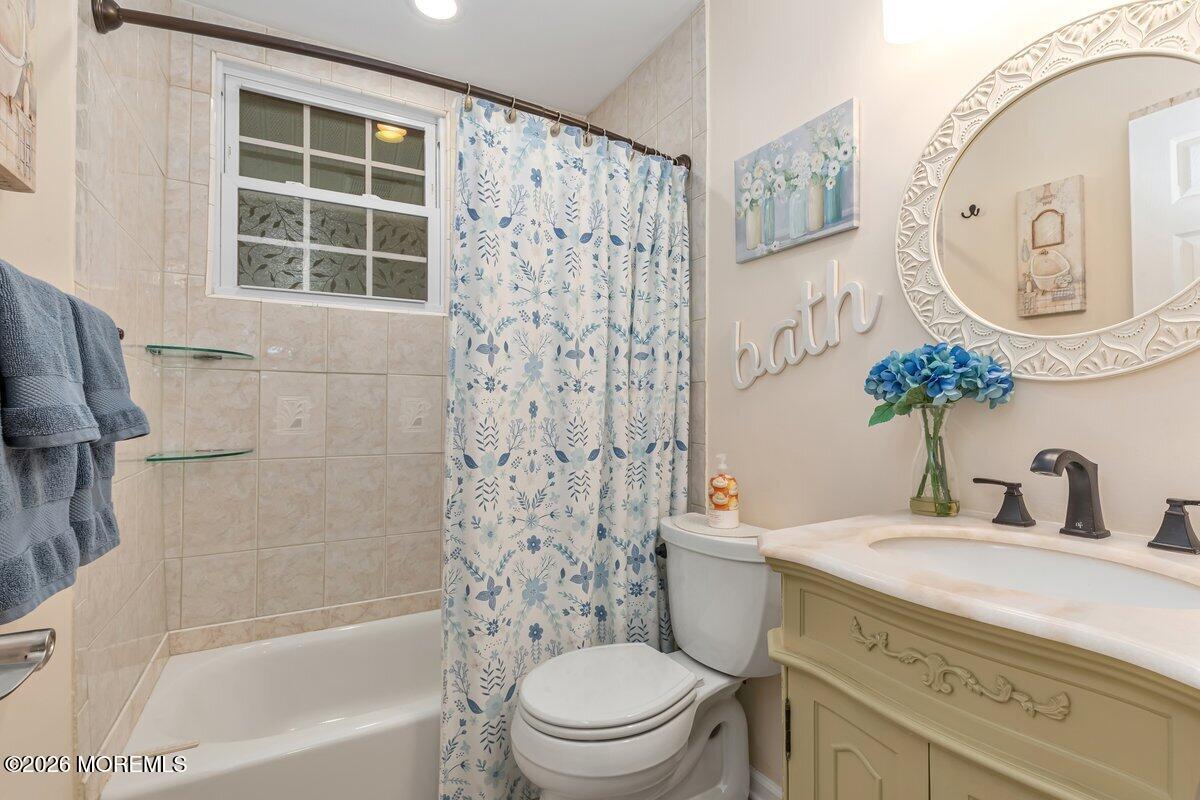 13 Roland Place Hazlet, NJ 07730 - Photo 20 of 36 Hall Bath