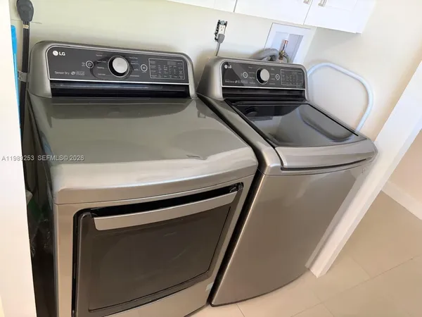 a view of the ocean view