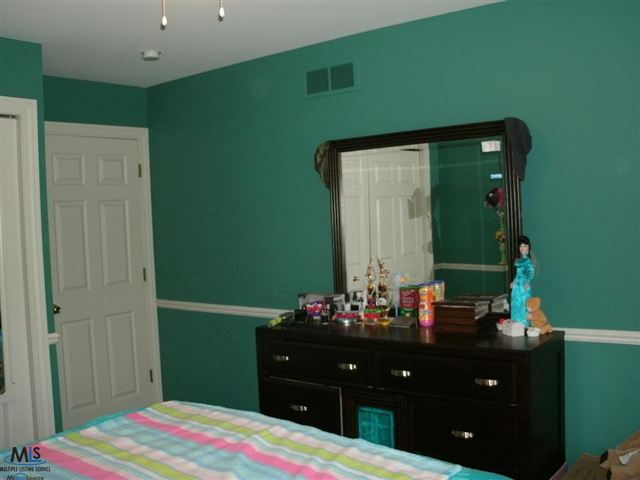 324 Salem Drive North Romeo, MI 48065 - Photo 23 of 29 31159784-22.JPG