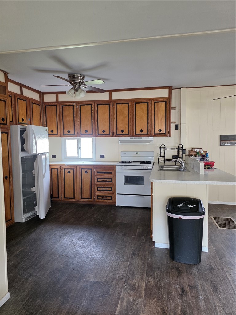 146 Niagara Way Manchester, NY 14504 - Photo 2 of 28