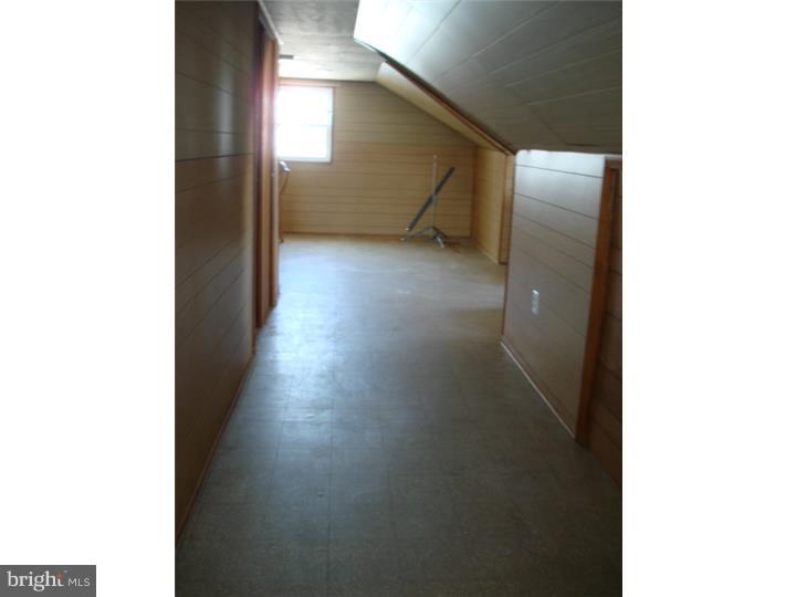 1514 Rhawn Street Philadelphia, PA 19111 - Photo 16 of 21 Loft