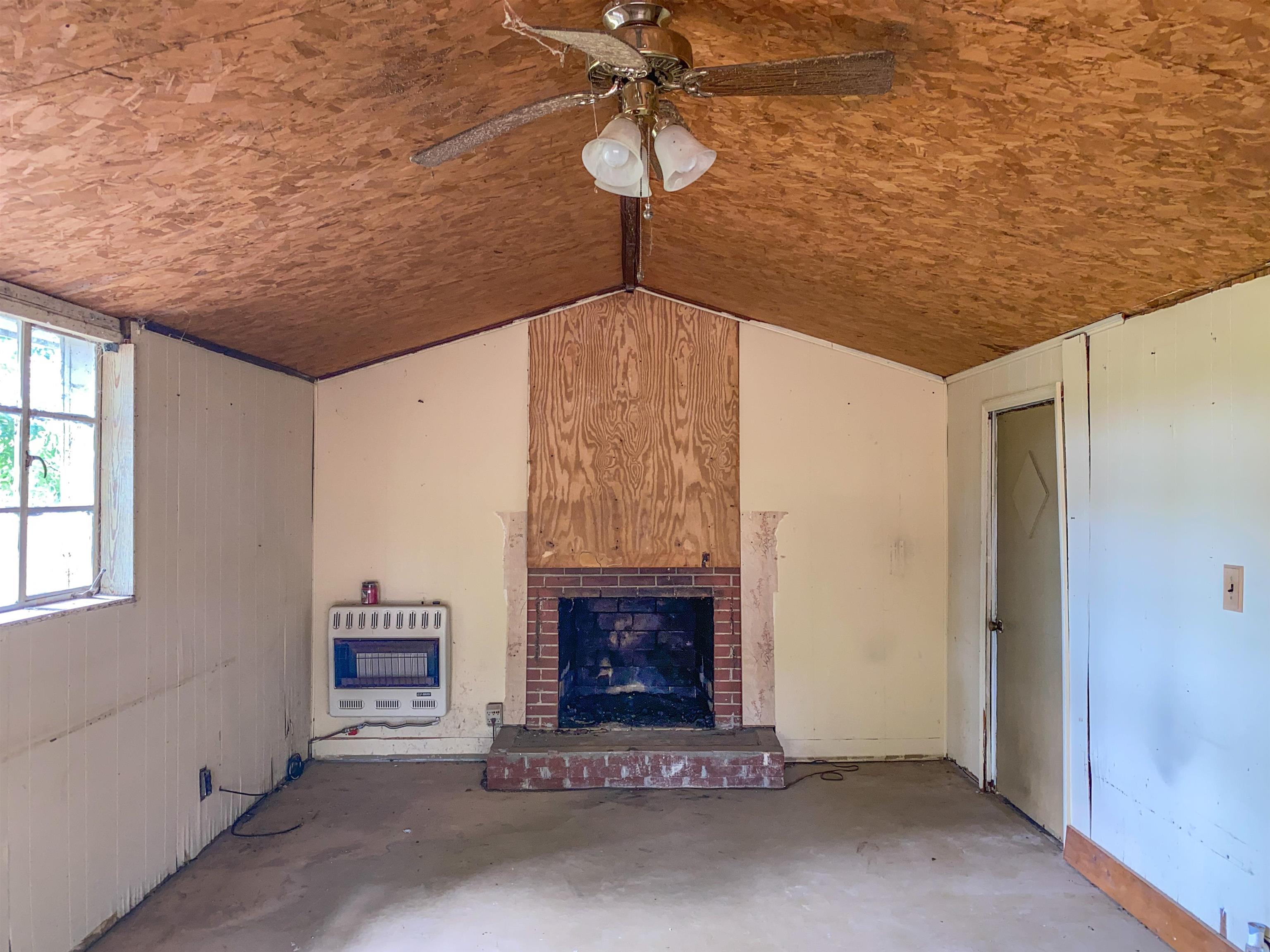 59 Simpson Circle Waterloo, SC 29384 - Photo 3 of 13