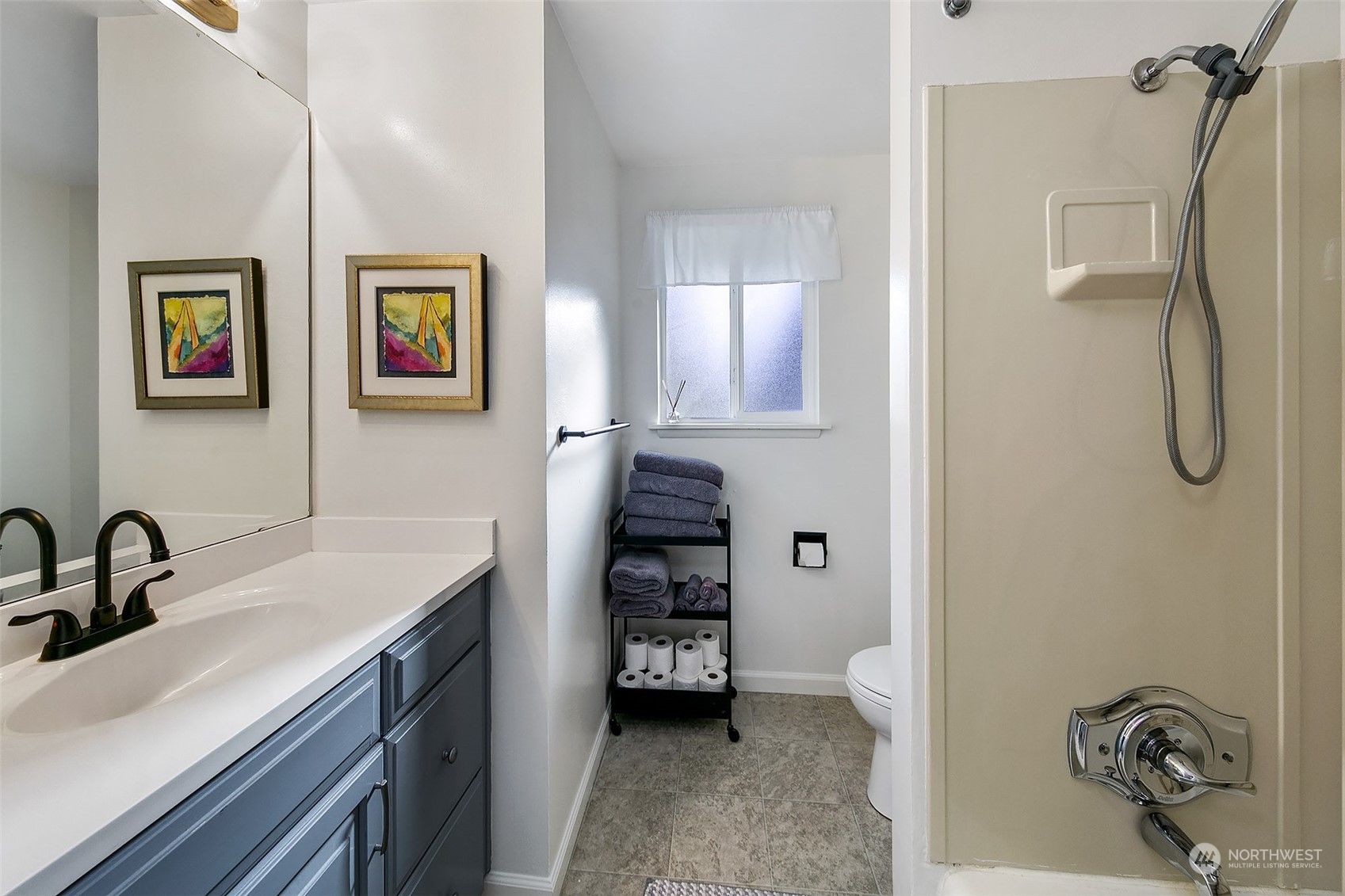1041 Northeast 92nd Street Seattle, WA 98115 - Photo 15 of 27