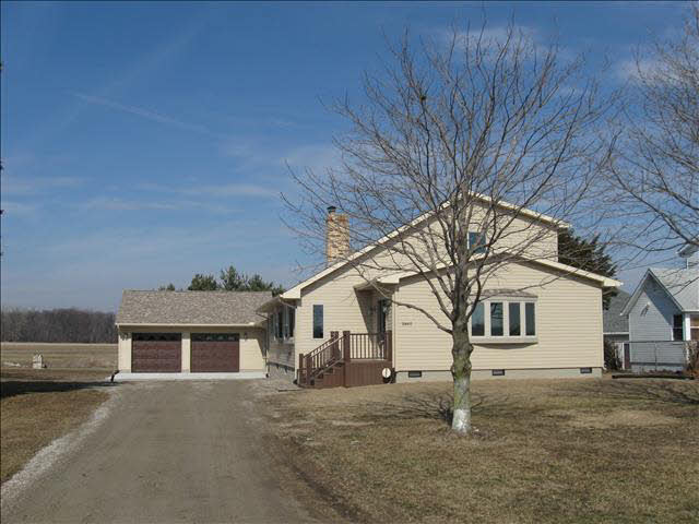 3840 Cousino Road Erie, MI 48133 - Photo 1 of 20 3840 Cousino