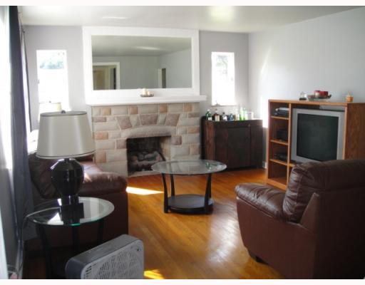 119 Donora Road Monongahela, PA 15063 - Photo 6 of 13 Living Room. Loads of natural lighting, a gas log fireplace, fresh paint, and hardwood flooring make this spacious living room special! Plus it is open to the dining room....perfect for entertaining or holiday gatherings!
