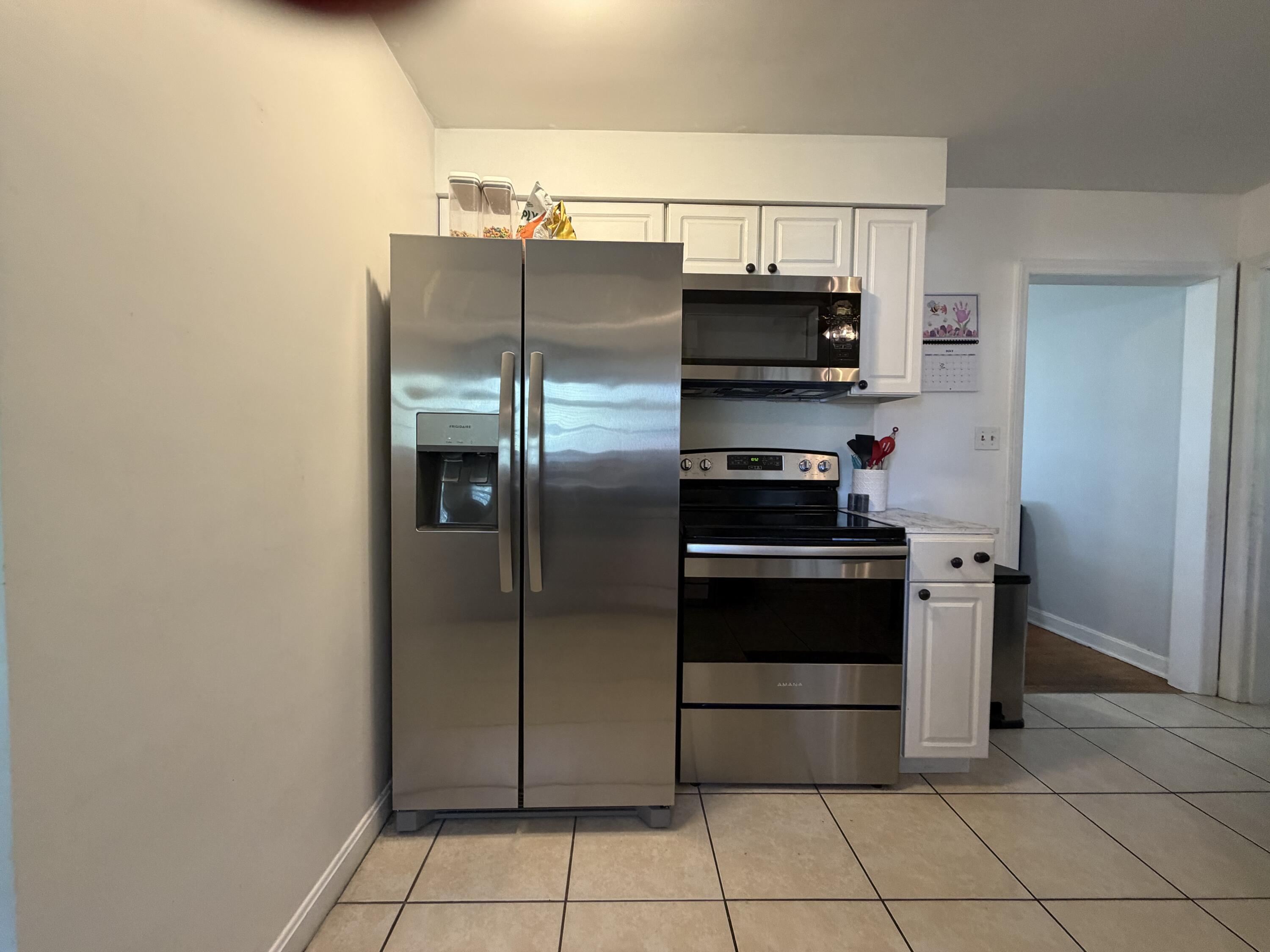 1229 Mountain View Road Vinton, VA 24179 - Photo 5 of 16 IMG_8812