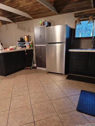 $995 | 11489 South Foster Road, San Antonio, TX 78223