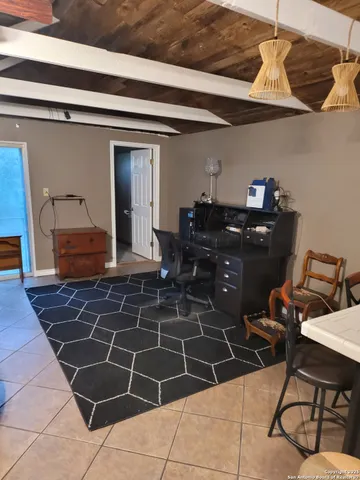 $995 | 11489 South Foster Road, San Antonio, TX 78223