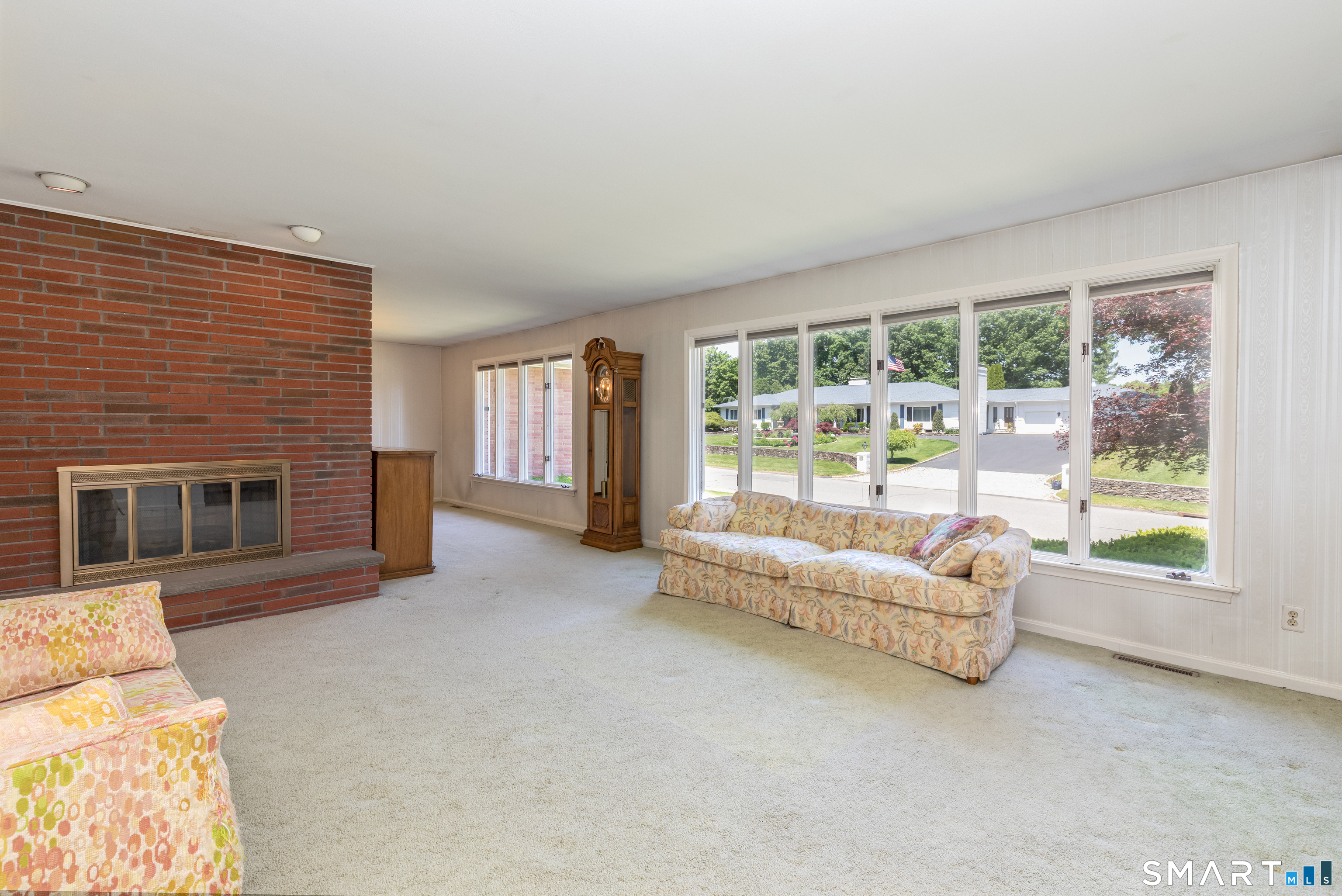 319 Maybrook Road Waterbury, CT 06708 - Photo 14 of 40