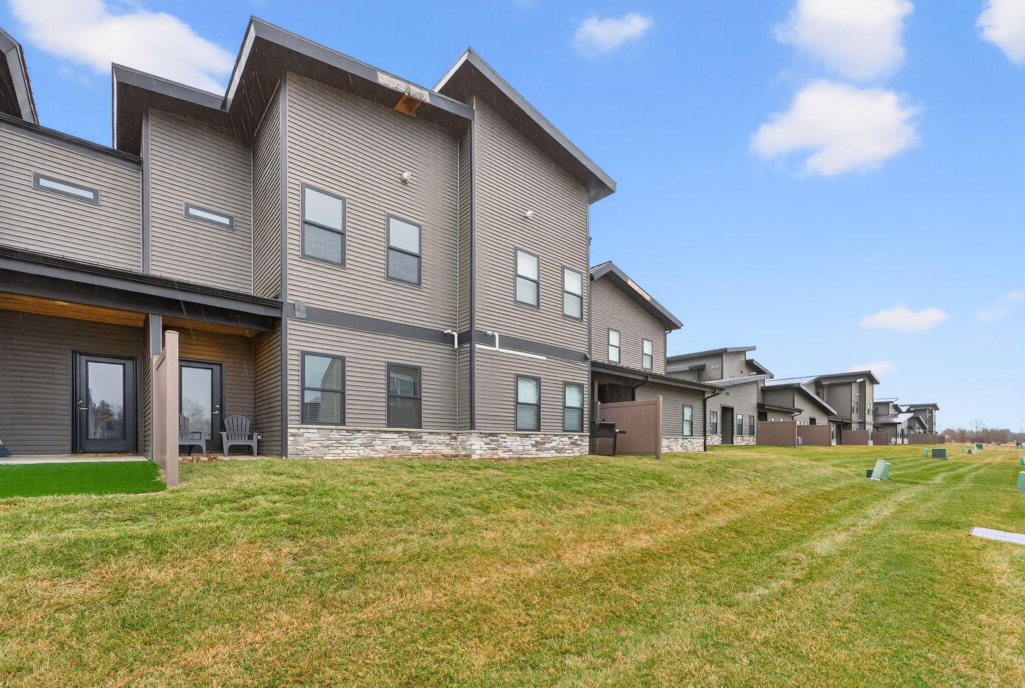 347 Sawgrass Drive Crown Point, IN 46307 - Photo 22 of 24 2048x1374