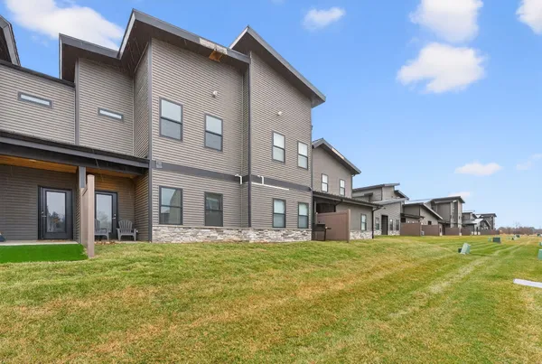 $344,900 | 347 Sawgrass Drive, Crown Point, IN 46307