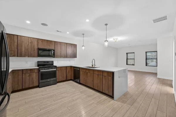 $344,900 | 347 Sawgrass Drive, Crown Point, IN 46307