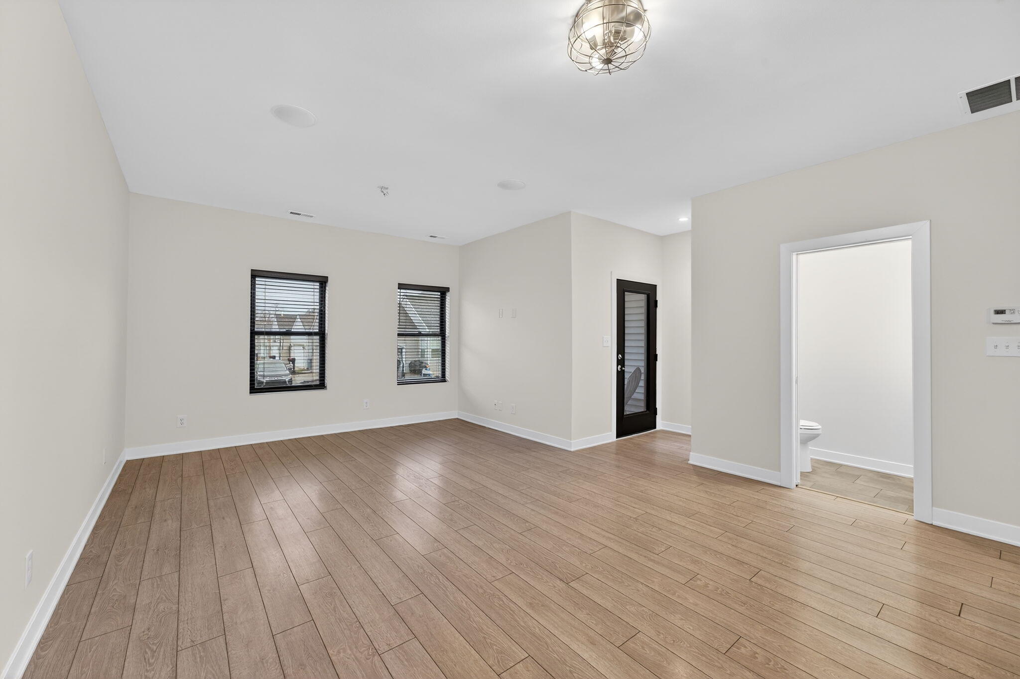 347 Sawgrass Drive Crown Point, IN 46307 - Photo 9 of 24 2048x1364