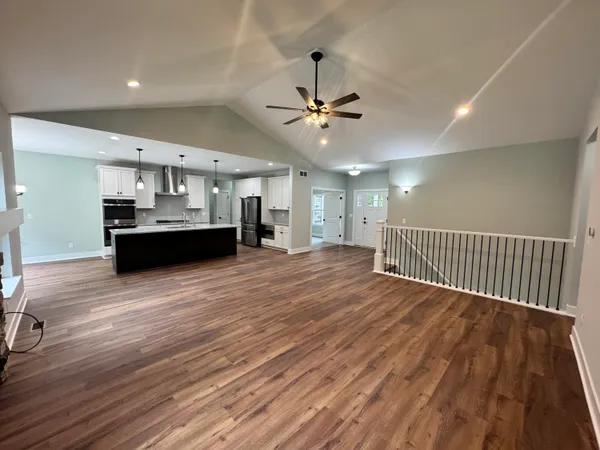 $700,000 | 9931 White Tail Drive, Saline, MI 48176