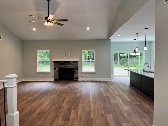 $700,000 | 9931 White Tail Drive, Saline, MI 48176