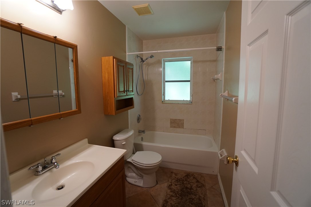 18269 Maple Road Fort Myers, FL 33967 - Photo 12 of 13 Gallery Image 12