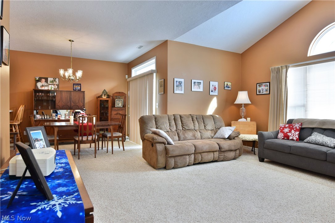 192 Wilcox Road Youngstown, OH 44515 - Photo 4 of 35 Gallery Image 4